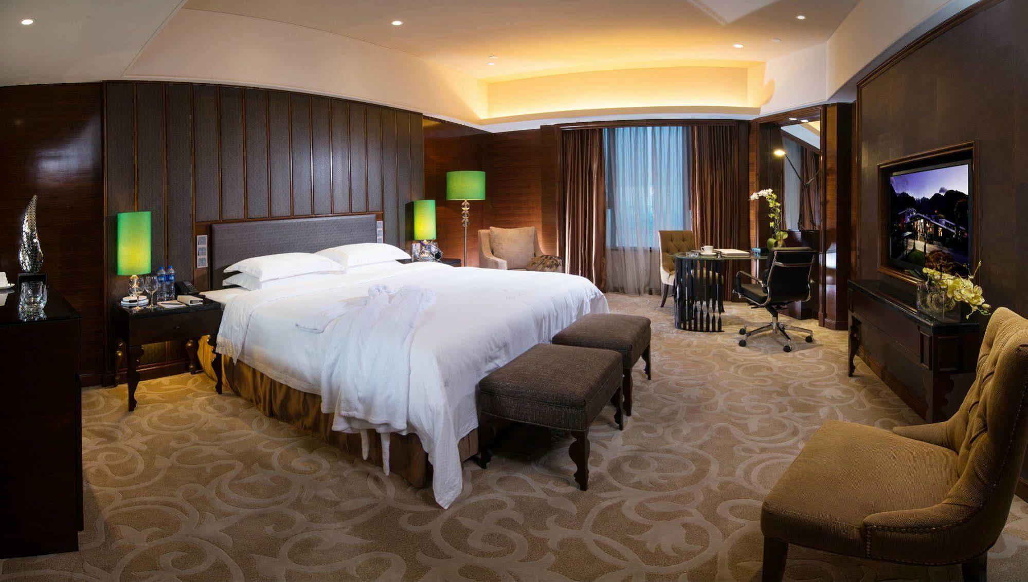 Malachite Hotel Dongguan Dongguan  Eksteriør billede
