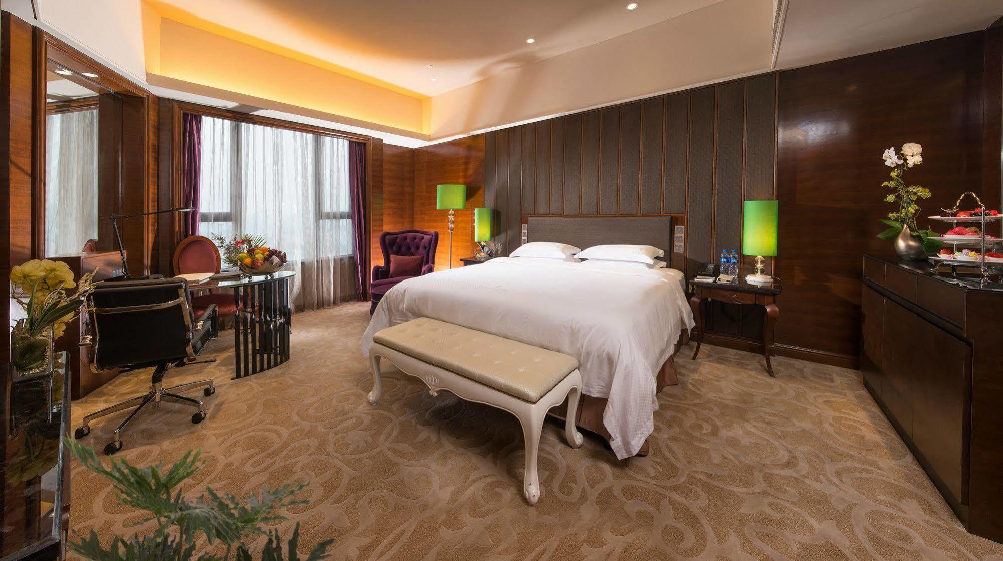 Malachite Hotel Dongguan Dongguan  Eksteriør billede